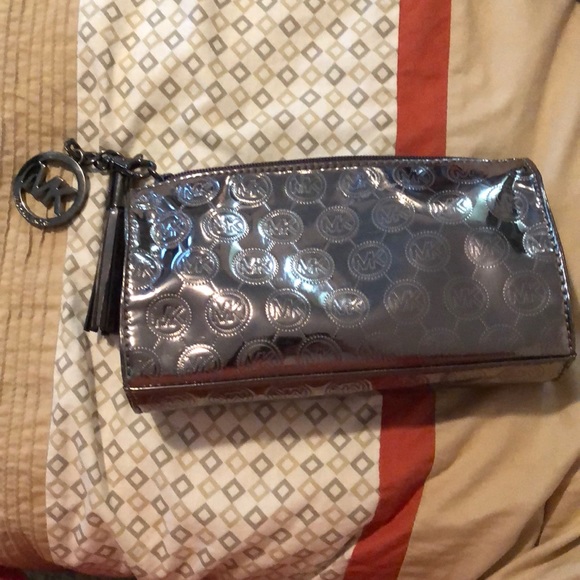 2011 LIMITED EDITION Michael Kors bag - Picture 1 of 5